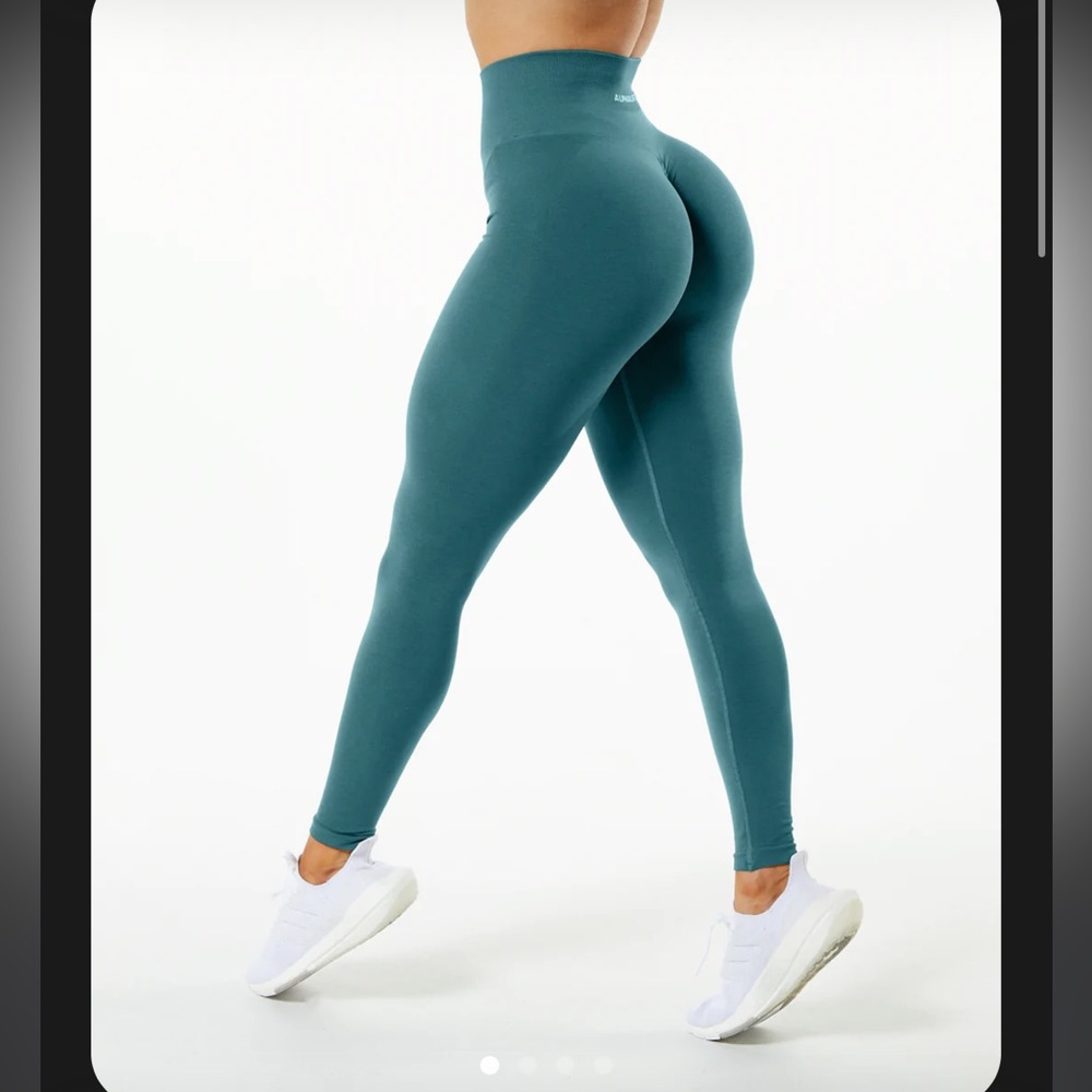 Alphalete Amplify Leggings